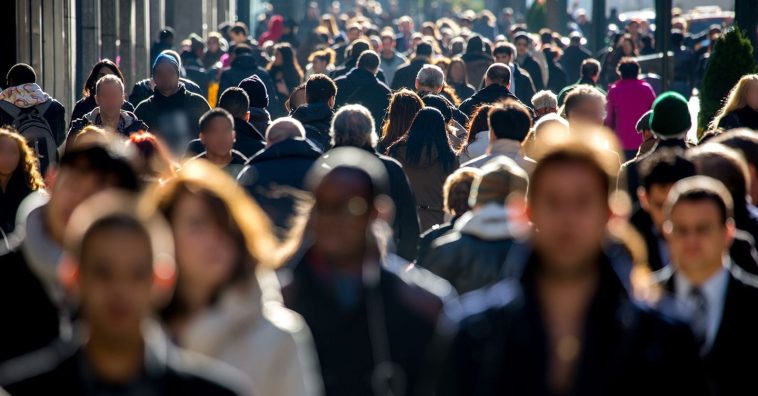 Censis: per il 30% degli italiani i regimi autocratici sono più adatti a governare oggi